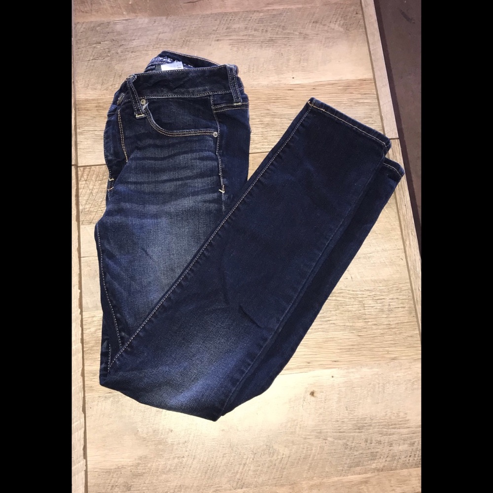 American Eagle skinny jeans